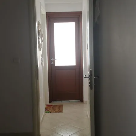 Sunday's Apartment Naxos City